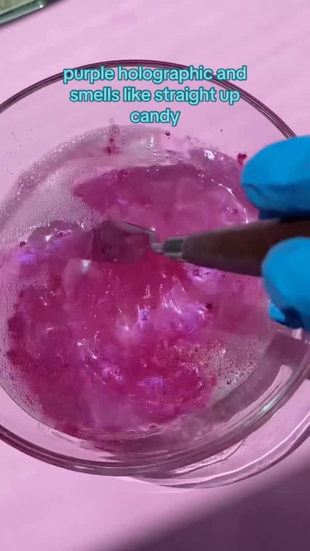 Candy Land is selling FAST💜
This purple holographic shimmer mist smells like juicy cherry, peach, blackberry, lemon & apricot — basically a sweet, fruity candy dream 🍬💫
🎡 Grab yours before Candy Land disappears again!
Follow 👉 @genlenbeautyllc @genlenbeautyllc
—
—
—
—
#lipgloss #satisfying #genlenbeauty #oddlysatisfying #smallbusiness #lipglossaddict #lipglosslover #lipglossjunkie #hairmist #bodymist #glowyskin #shimmermist