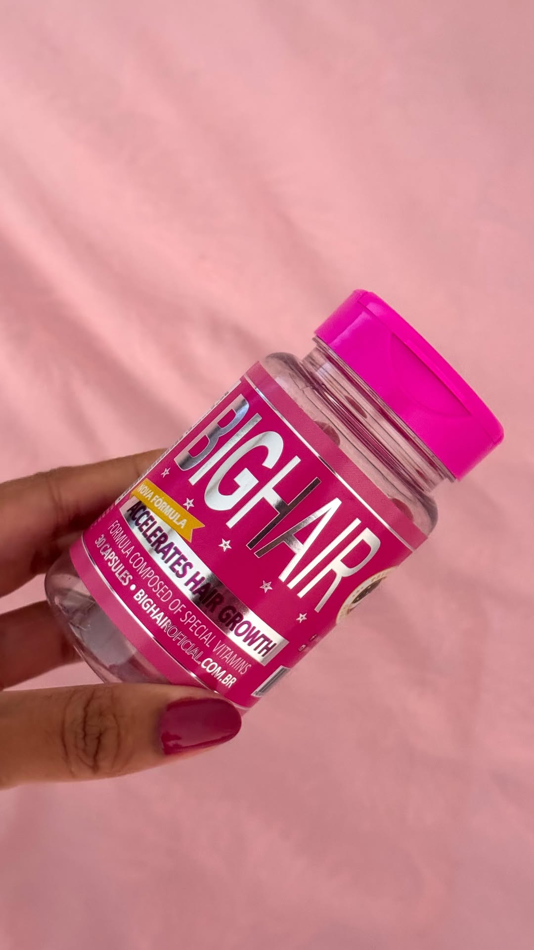 ✨ CRESCIMENTO ACELERADO É REAL! ✨
💊 Com Biotina, Vitaminas A, C, E, Zinco e complexo B — ele nutre de dentro pra fora e dá aquele up que a gente ama!
Se você tá lutando contra a queda ou quer acelerar o crescimento, essa é a dica! 💁♀️💗
#60diascombighair #bighairoficial #biglovers #comunidadebiglovers #crescimentoacelerado #reels #ugc #criadordeconteúdo #instagram