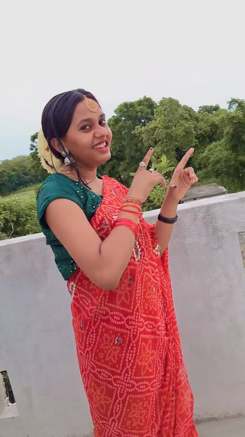 फुल वीडियो देखने के लिए सोनम म्यूजिक वर्ल्ड यूट्यूब चैनल पर जाए आप सब Please
