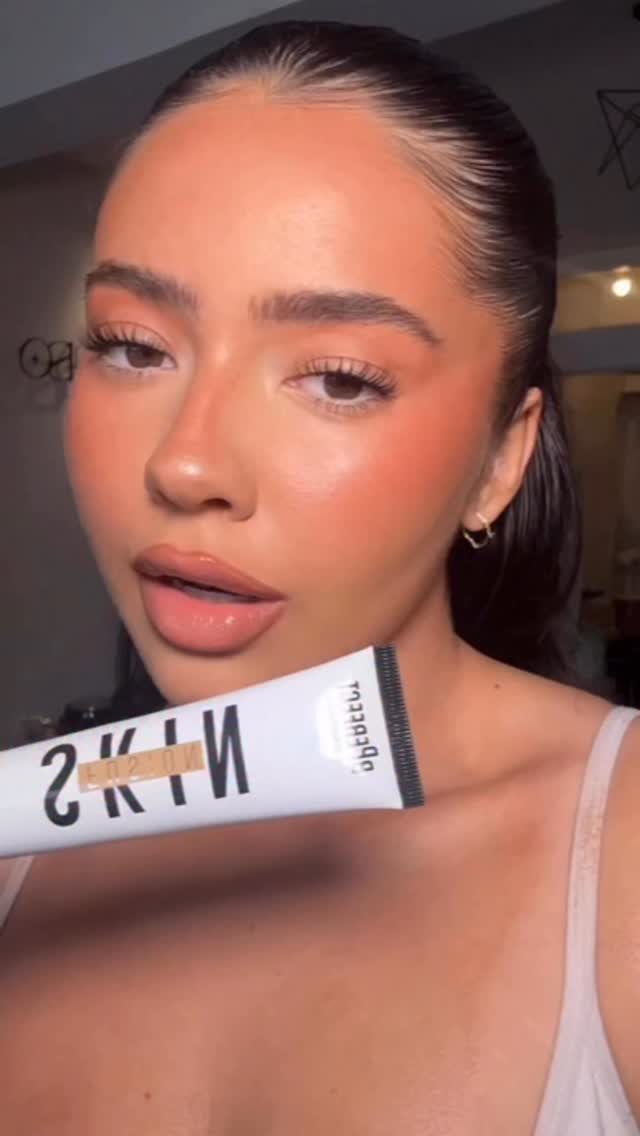 WANT TO WIN OUR NEW SKIN FUSION FOR YOU AND YOUR BESTIE? 💕
All you have to do is 👇🏼
✔️ Like this post
📲 Share to your story
👯♀️ Tag your bestie in the comments (the more tags, the more entries!)
✨ Our Skin Fusion Skin Tint is lightweight, breathable, and gives that natural, radiant finish – the perfect everyday base with skin-loving ingredients like Squalane, Niacinamide and Hyaluronic Acid.
Winner announced 21/07/25 – GOODLUCK! 💫
#bperfect #bperfectcosmetics #skinfusion #skinfusionskintint