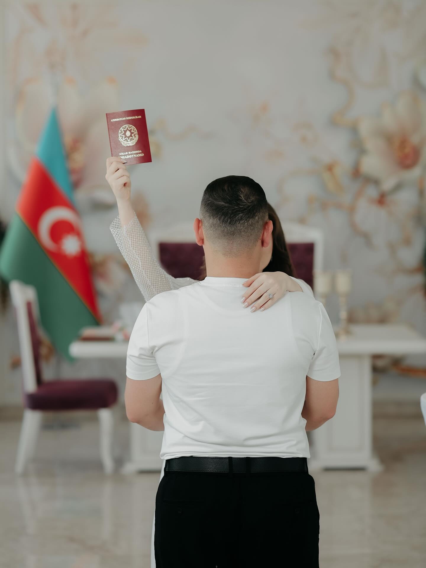 Yeni Foto aparatım , yeni Bahalı efectm elə bahalıda şəkillərim Sentyabr Oktyabr ayları üçün möhtəşəm gəlirik😎
Səfər Səbinə Xoşşbəxt olun😍