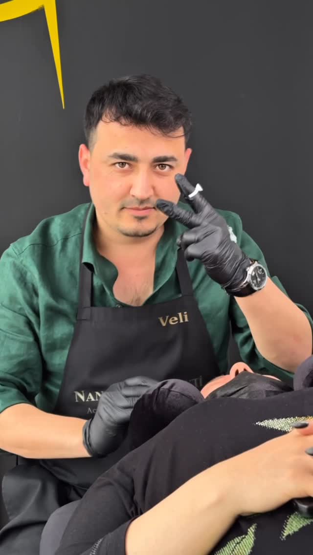 Görünüşünüzə Təbiiliklə,Toxunuş Edərək,Gözəlliyinizə Gözəllik Qatırıq.✌🏻
#microblading #nanobrows #brows #keşfet #qaş #permanen