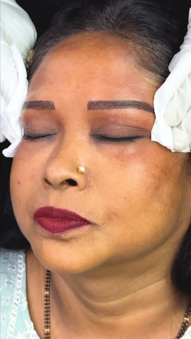 Microblading Hair Strokes #makeup #sonumakeupartist #eyebrowlamination #eyelashextensions #eyebrowstylist #eyeliner #permanentmakeup #makeup #aasunisexsalonacademy