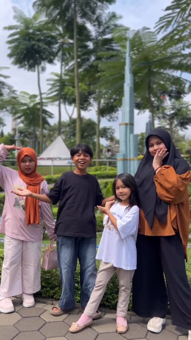 Hadza min fadli Robbi.
🤲💕
Kurang mamas @argyaluven .
#throwback
#kids
#family
