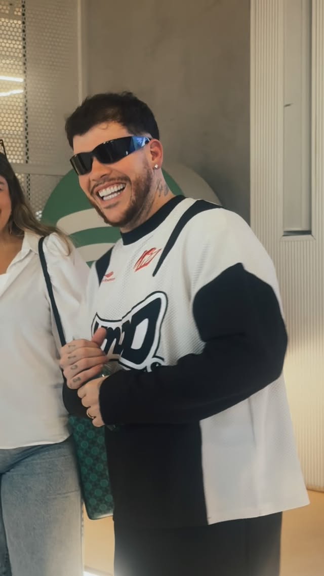 Dois dias de correria por aqui em SP !!! Vem muita coisa boa por ai filhos e é só isso que eu posso dizer 😂🤫