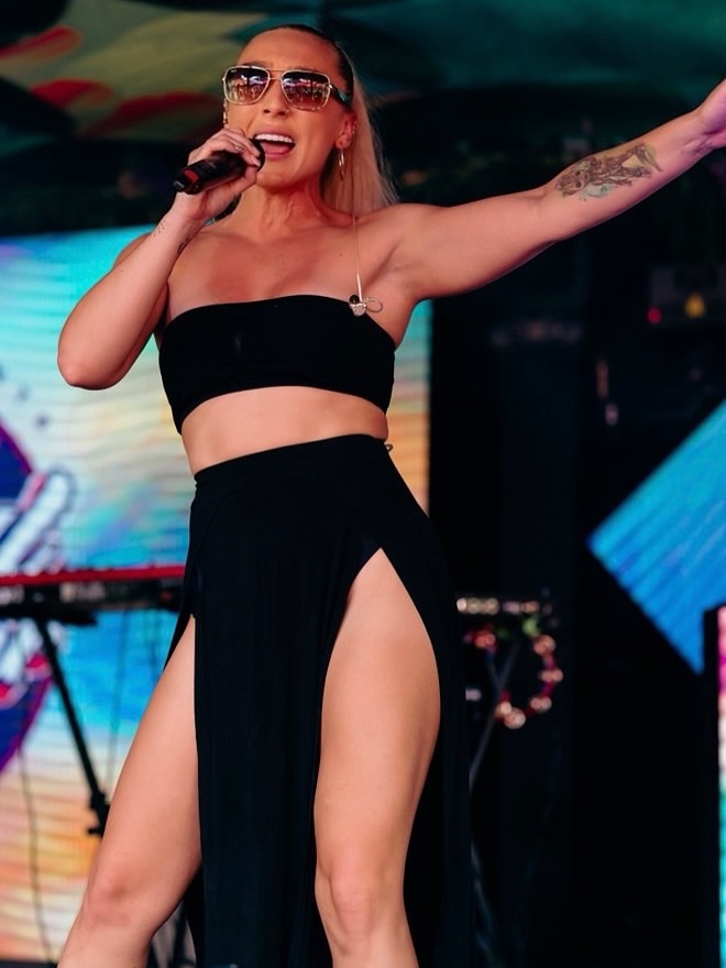 Festival Season ๐คโ๏ธ๐ฎโ๐จ loving the action shots ๐ธ
Another amazing event @squarefishevents ๐๐ผ
Thank you for having me ๐ซถ๐ฝ๐ค
#music #live #livemusic #vocals #vocalist #dj #solo #duo #weekend #singer #musician #cover #wedding #weddingsinger #events #entertainment #corporate #professionalsinger #livemusic #vocalist #rnbmusic #housemusic #luxury #luxurywedding #luxuryevent #destinationwedding #destinationweddings
๐Lancashire, Manchester, Cheshire, Lake District, Yorkshire, Wales, Scotland, Ireland, Cotswolds, Somerset, London, Whitby, Scotland, Northwest, Destination, Abroad, Europe
๐ค
events singer | corporate singer | wedding singer | entertainment | private party singer | soloist | duo | trio | wedding | dj singer | vocalist | live vocalist | R&B | soul | house music | 2025 wedding trend | wedding ideas | inspiration | luxury wedding |