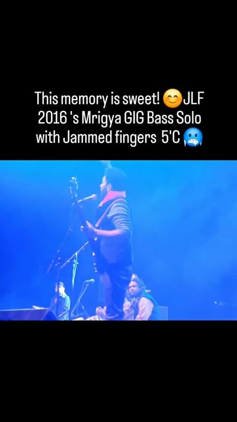 2016 AD! JAIPUR! Bass Solo in Freezing temperature and getting the audience to join in! Challenge Accepted! 😁🤘🏽#bass #jaipur #festival #rock #concert #Fusion #band #mrigya #challenge #music