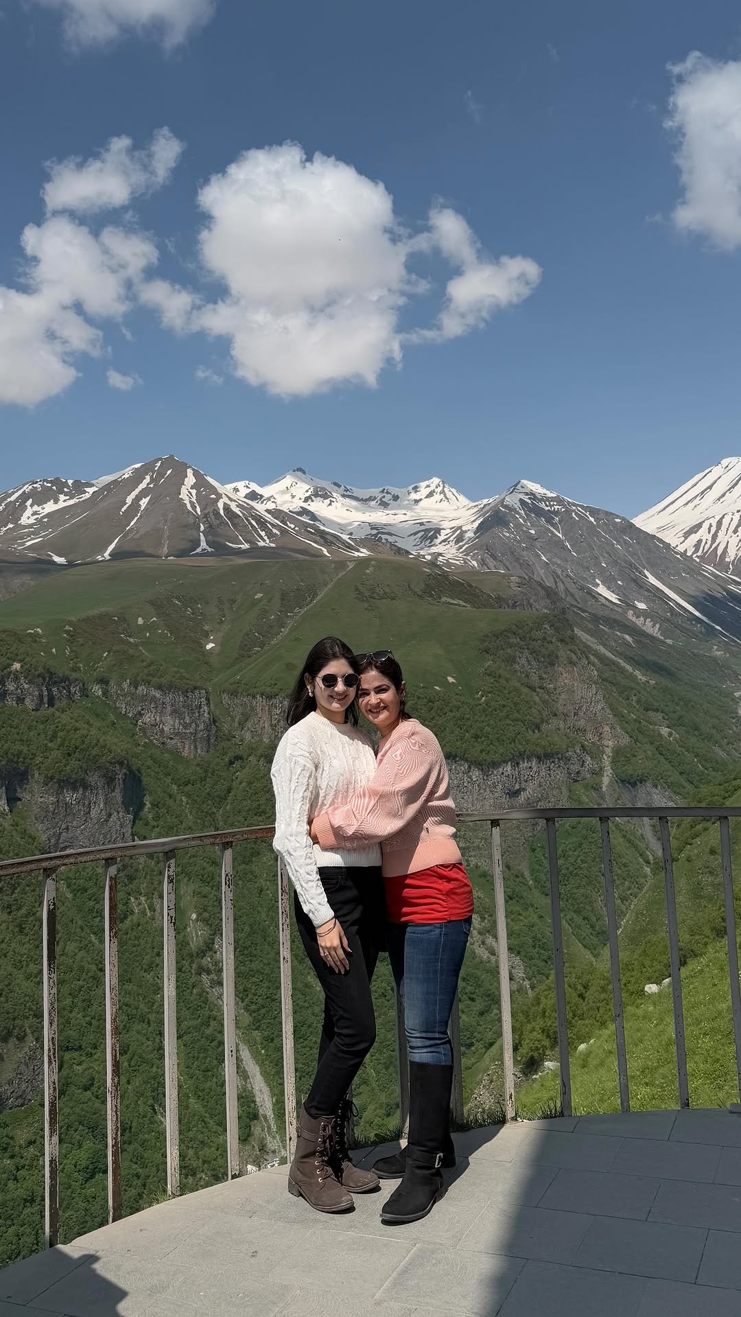 No Filter needed. Just pure wow 🤌🌿
.
.
.
Edited by:- @drkpictures_
#Harshaalimalhotra #Harshaali #traveldairies #travelpartner #nature #beauty #wow #nofilter
(Harshaalimalhotra Harshaali ,Traveldairies,Travelpartner ,Nature,Beauty,Wow,Nofilter)