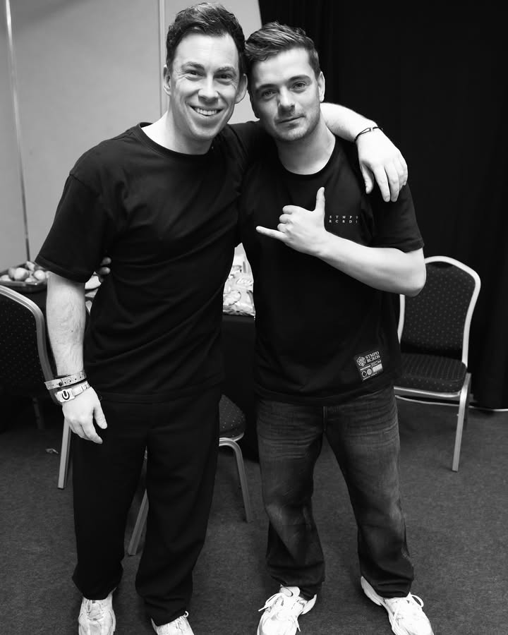 Incredible weekend at @airbeatone in Germany & @ultraeurope in Croatia. Thank you for the unreal energy. Next stop, @tomorrowland to celebrate the 10-year anniversary of United We Are and then @parookaville !!
1.โ โ Always great running into my brother @martingarrix
2.โ โ Gotta give the fans what they wantโฆ
3.โ โ Loved seeing @amelie_lens backstage at AB1!
4.โ โ @ultra is so special
5.โ โ This Airbeatone stage was insane ๐ฅ
6.โ โ Letโs collab @eminem ๐
7.โ โ My brother from another mother @afrojack ๐ค
8.โ โ Thank you @ultraeurope ! ๐ญ๐ท