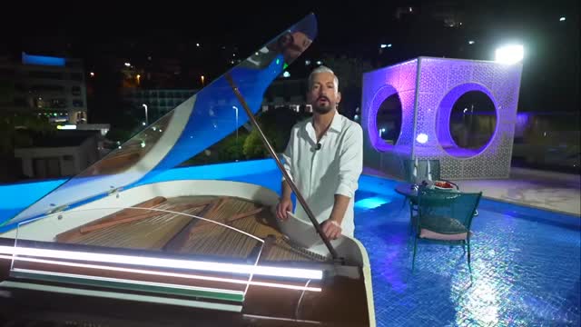 Summer @1kafemelabin
E diel 21:00 @rtv21
@sinanhoxha_ @ritahaziri @fidangashiiiii
@lumhalabaku_piano @riadramadani__
@new_mediteran_ul @pavincaffe.ks @patos.kosova @ip_petrol @prishtinaticketnet @fibulakosova
#tv #1kl #rtv21 #1kafemelabin #show #summer #music