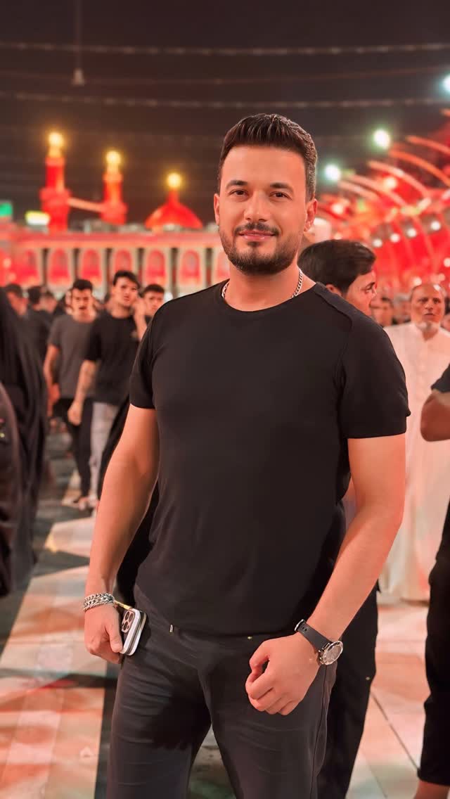 الحمدالله الله وفقنا لزيارة سيد الشهداء الامام الحسين (ع) و اخيه ابو الفضل العباس ساقي عطاشا كربلاء و مانسيتكم بالدعاء