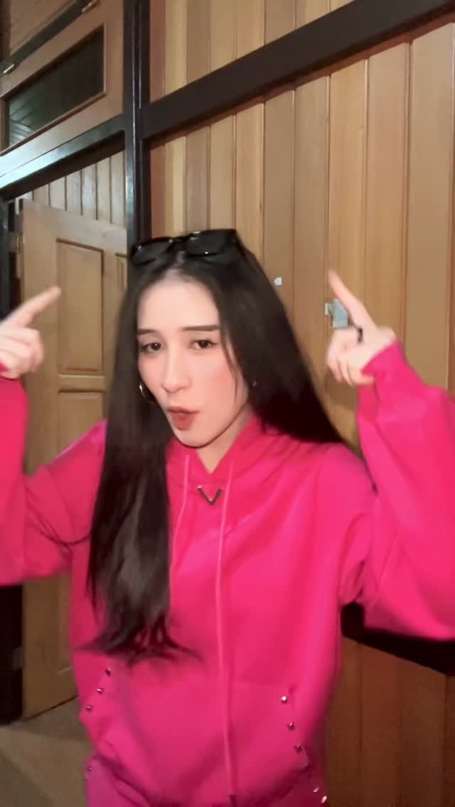 Mari kita joget jujaru ee 😁