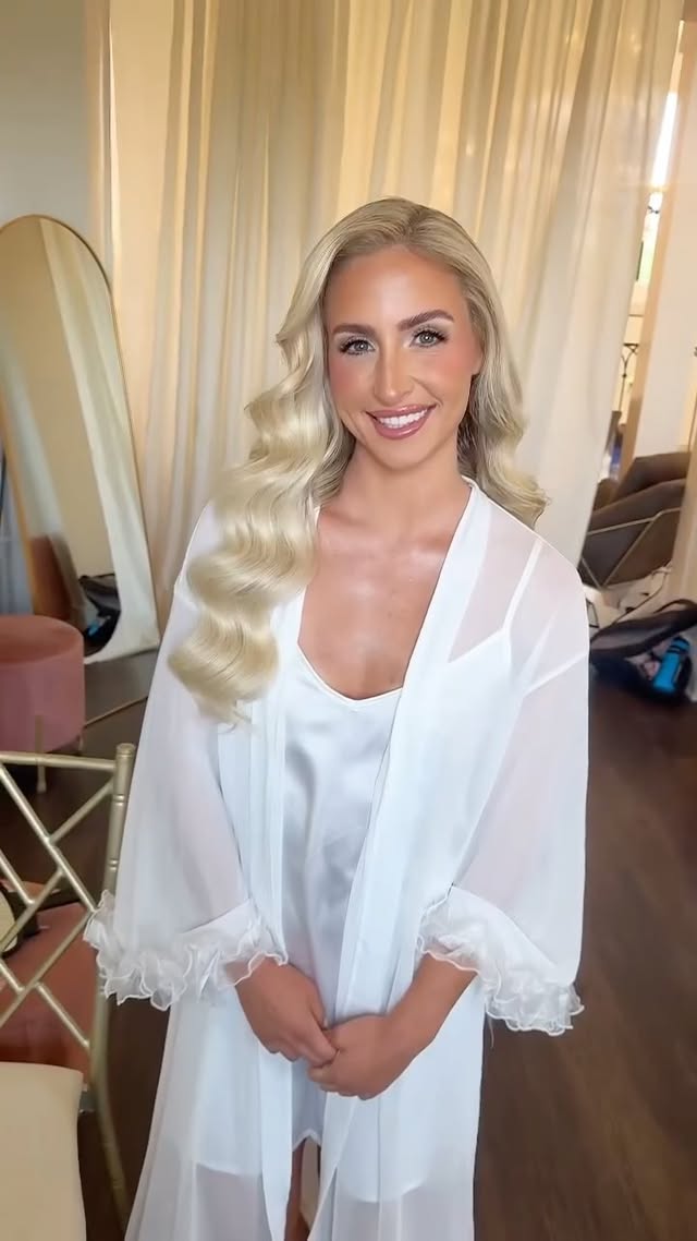 There’s something so special about getting ready on your wedding day —Watch as @lvhairdos styles this beautiful bride to perfection with Bombay Hair Extensions — adding natural volume for a look that’s timeless, elegant, and truly hers.🤍
ㅤ
100% Remy human hair, seamlessly blended for the most important day of her life ✨ Bride in 20" Ash Blonde Clip in extensions
ㅤ
#BombayBrides #WeddingHair #StylistSaturday #BridalHairExtensions #RealBrideMoment #UneditedBeauty #BombayHair #WeddingDayVibes #BridalStyling #HairExtensions #TimelessHair