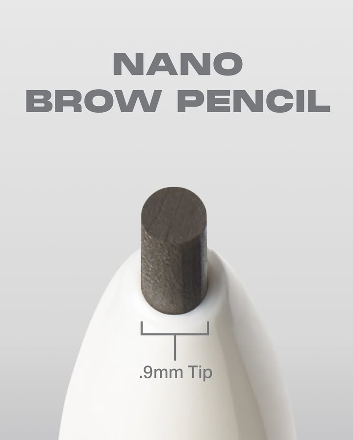 Are you ready for naturally defined brows? Meet the #NanoBrow Pencil ✏️
✨ 9mm-tipped retractable brow pencil
✨ Spoolie end to blend
✨ Applies your most tiny hairlike strokes
✨ Available in 6 shades for $11 USD