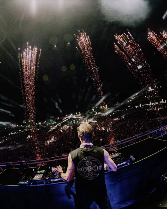 Closing the @ultraeurope mainstage was crazy 🔥 Let me know what your favorite moment from my set was👇You can relive the full set over on my YouTube!
