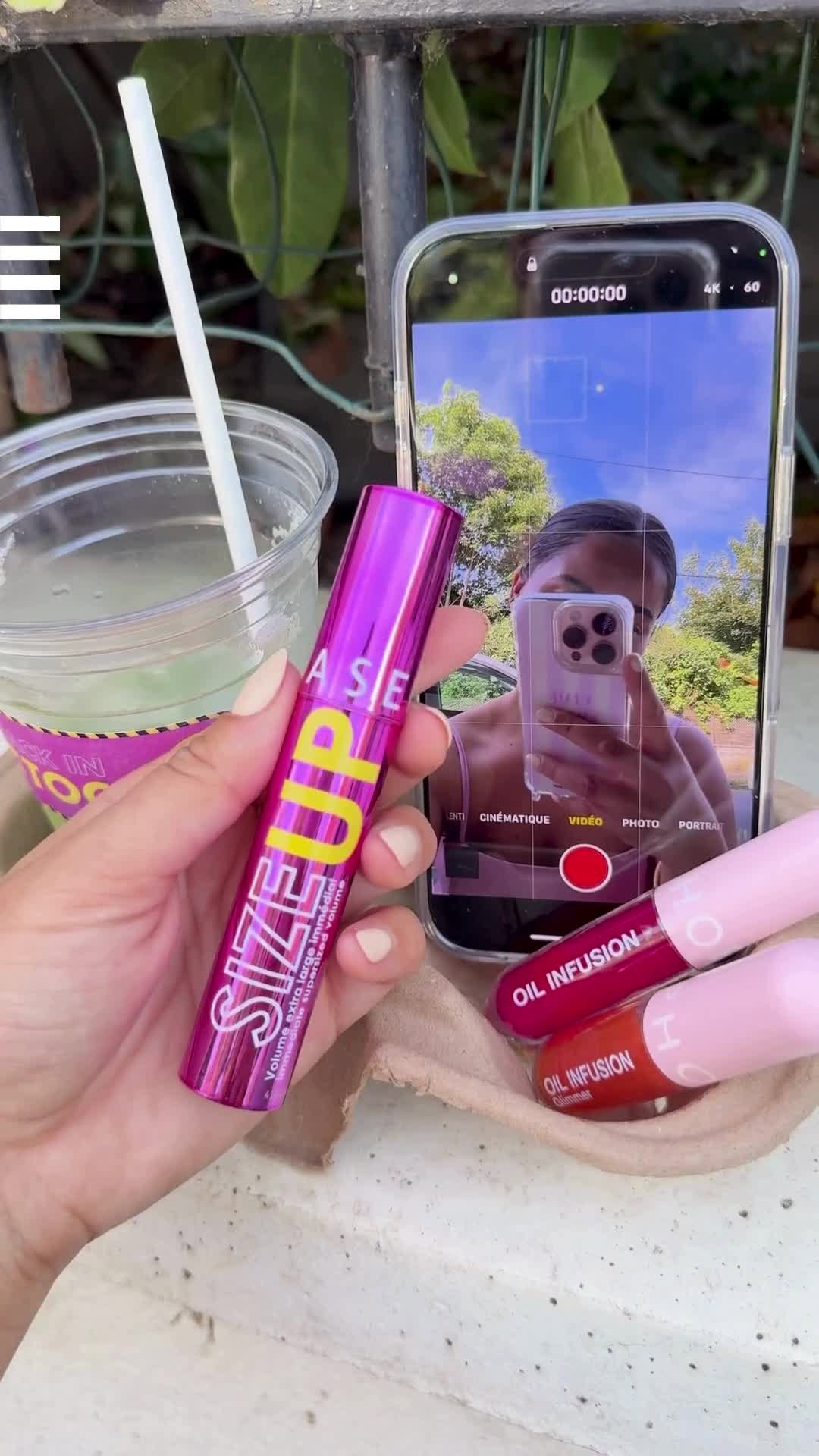 BEAUTY NEWS🔥 Ha vuelto la icónica máscara de pestañas rosa Size Up de @sephoracollection
Volumen XXL, una mirada firme y una explosión de color: ¡te está esperando!💅
¡Comenta 💖 si está en tu wishlist!
Solo en Sephora.
#SephoraSpain #makeup #sephoracollection