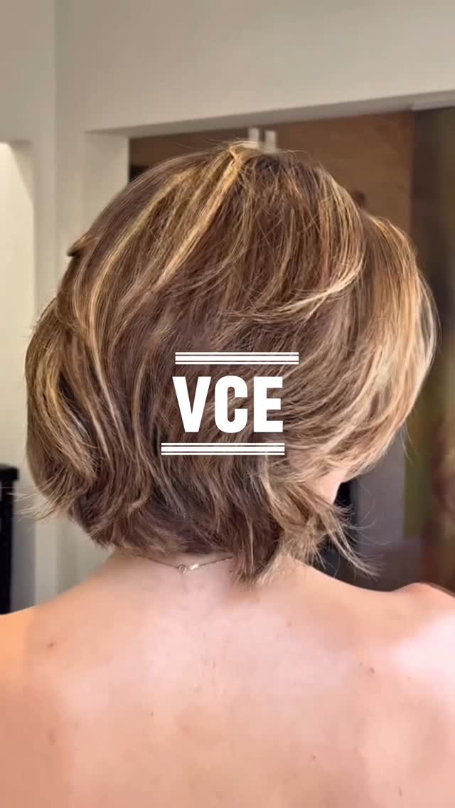 Transformação linda com o VCE.
Faça o seu também e se apaixone! 💇♀️💖
#VCE #TransformaçãoPerfeita
-
@wellahair @wellaprobrasil