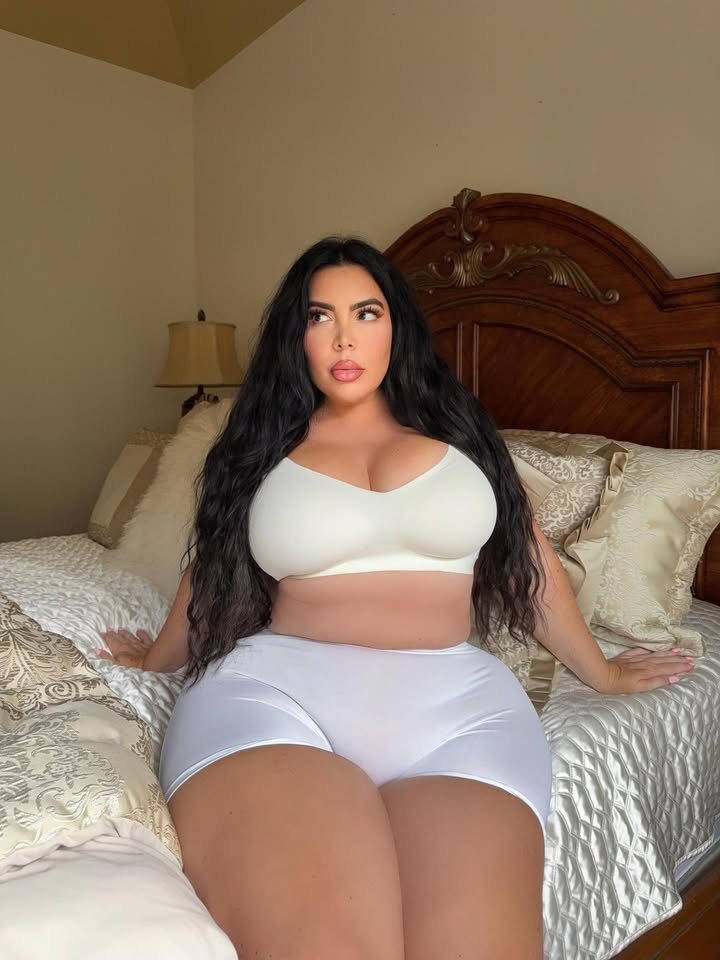 @avidlove.official The perfect bra does Exist 🌟 Avidlove Womens Wireless Bras Lace Seamless Bras Padded Full Coverage Bralette Comfortable V Neck T Shirt Everyday Bra is SO comfortable and comes in many different colors .
•
Product Link: https://urlgeni.us/amzn/Zveh2 Discount
Code: Z99MN867 20 15% off Valid until July 31st.
•
#avidlove #avidlovelingerie #primeloverush #avidlovestyle #feelthecomfort