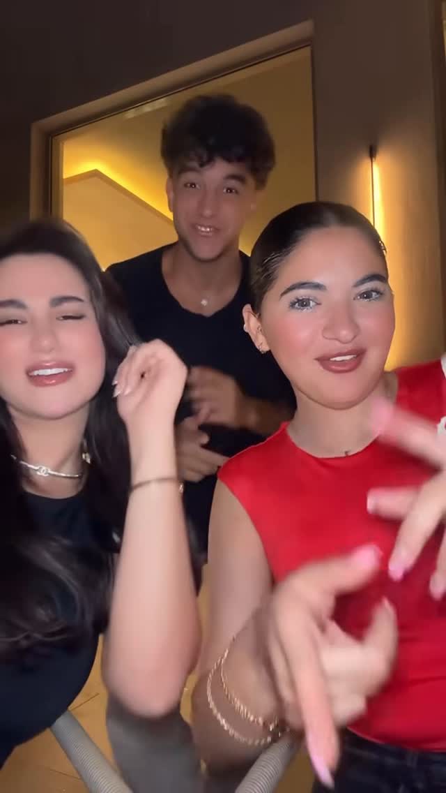  انا بطلع انت تنزل 🤣❤️❤️