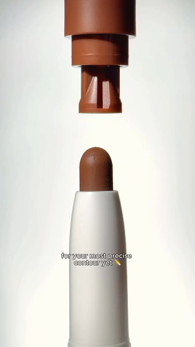 Keep your contour looking precise with our NEW Shapelifter Micro Contour Stick, including a BUILT-IN sharpener ✏️
So that sculpted jawline & snatched nose stays looking sharp 🙌 #Shapelifter