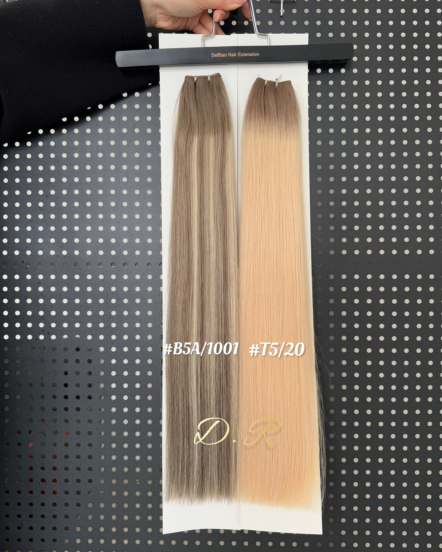 -Less Damage : The keratin bonds are gentle and do not require heat or adhesives that can harm the hair.
#keratin #keratinextensions #keratintreatment #keratinhairtreatment #hairextensions #hairextension #drhairextension