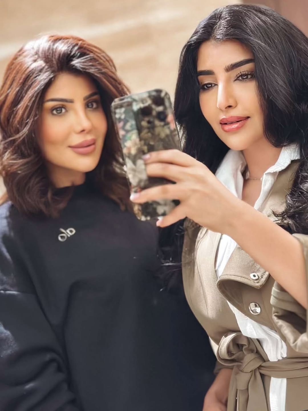  رُبَّ صدفة خير من ألف ميعاد 😍
جايينكم يا أهل #جدة الحبيبة 🇸🇦❤️
@buthaina_alraisi1