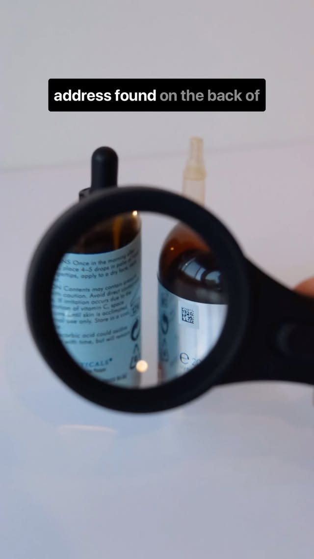 Why is it the same??
Do you know?
🪇
#heatwave #beautyindustry #ultabeauty #vitaminc #vichy #derm #skinceuticals #skincaretips #traderjoes #skincarecommunity #walmartfinds #beautyblogger #usa #spacenk #vitamincskincare #trendingnow #glowingskintips #summerskincare #summerholidays #skincareroutine #ulta #momlife #ultahaul #serum #faceserum #sephora #skincare