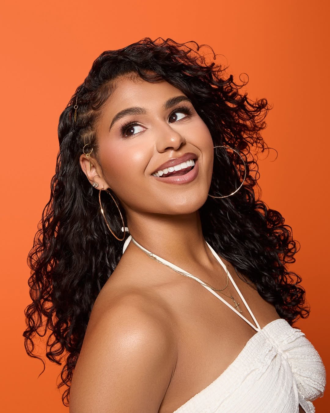 POV: You just found the secret to flawless curls 👀
@joyboylace used our curl defining essentials and made it look too easy:
🩵Twist Curl Gel
🩵Foam Mousse
🩵Edge Fixer
🩵Luxe Braid Charms
#twists #curls #curldefinition #curlyhair #curlyhairproducts #washandgo