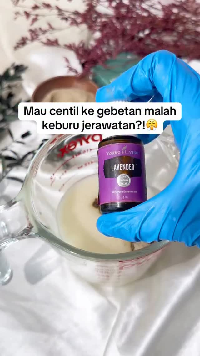 Mau centil ke gebetan tapi malah keburu jerawatan?! 😌 #jerawat #sabunorganik #handmadesoap #sabunherbal
#sabunnatural #thesoapstory #jakarta #bandung