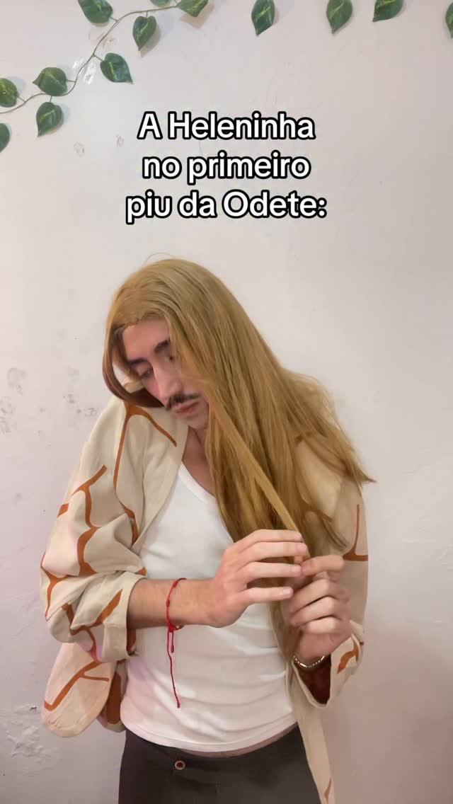 O chão chega a tremer 🥺
#comedia #imitação #humorbrasil #parodia #valetudo #odeteroitman #paollaoliveira