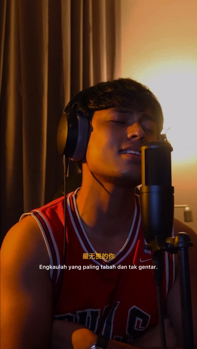 光亮 (Guāng Liàng – “Cahaya”)- 周深 (Zhou Shen)
A song that found me through Ke Lou’s voice on Sing! Asia.
Here’s my humble take on 光亮. ✨