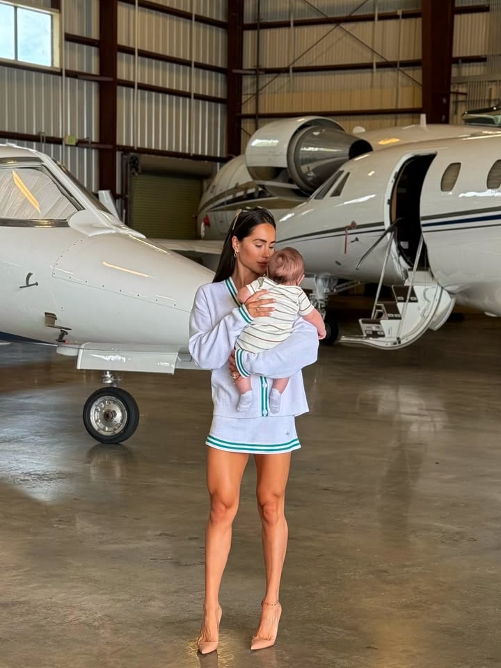 Matteo’s first trip is right around the corner!!! ✈️ he absolutely loved to go see our airplanes today and was curiously happy 😅 I guess he will like traveling just as much as mami y daddy??? 🎉
It’s going to be our first trip as a family of 5!!! (Let’s not forget Alexa and Achilles 🤪) no clue what to expect to be honest, but I heard traveling with babies before they start eating solids is way easier 🤷🏻♀️ what do you mamas think? 💭
I got him ear protection for taking off and landing, all essentials that we already use and need at home, but I don’t know if I bring his stroller bassinet for him to sleep at night or if I buy a portable crib?? Ayyyy help mamisssss, what do you think? Send me recommendations plissss
✈️🧳