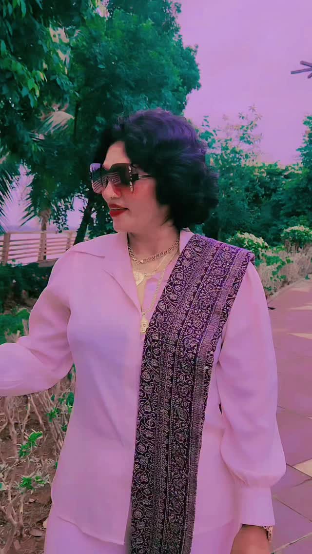 धोका खानेसे अक्कल आती है
Didi anjalibharti #bhimaachi vaghin
#bhimsong #didi #bhimkanya ##didianjalibharti #bhimachiwaghin #bhimachiwaghin💙🙏🔥 #explorepage✨ #explorepage #explore #viral #trending #trend #instagood #Instagram #imslaying #ambedkar #babasahebambedkar #mumbai #nagpur #pune #music #makeviral #makeithappen #