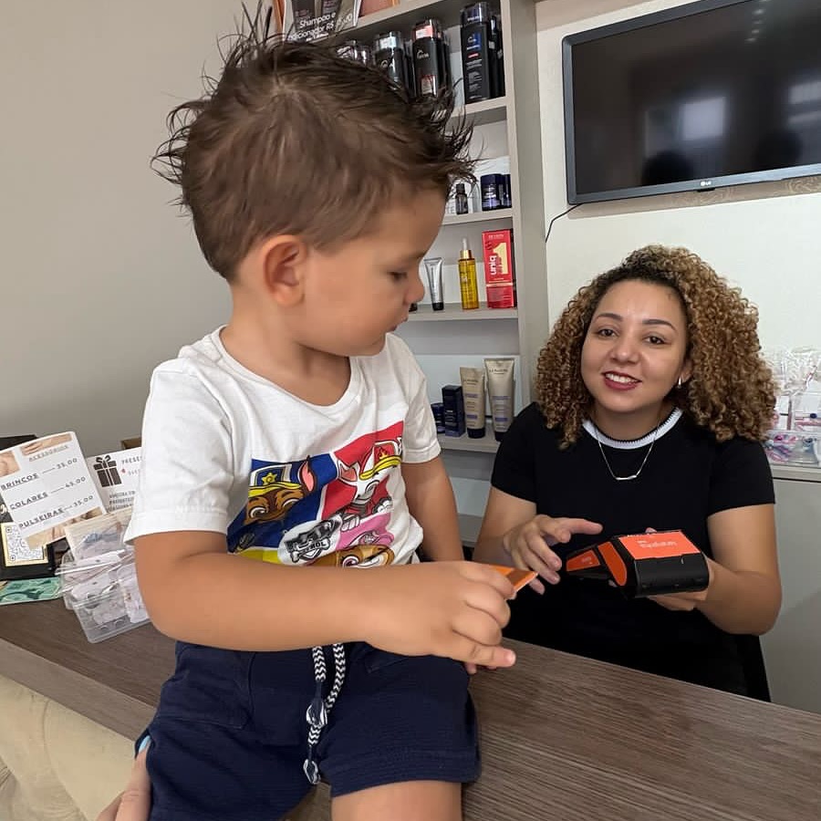 ✨ Estilo desde cedo! Moicano pra deixar o look cheio de atitude! 😎✂️ #CorteInfantil #MoicanoKids #Espaço365
@caetano @fchadu