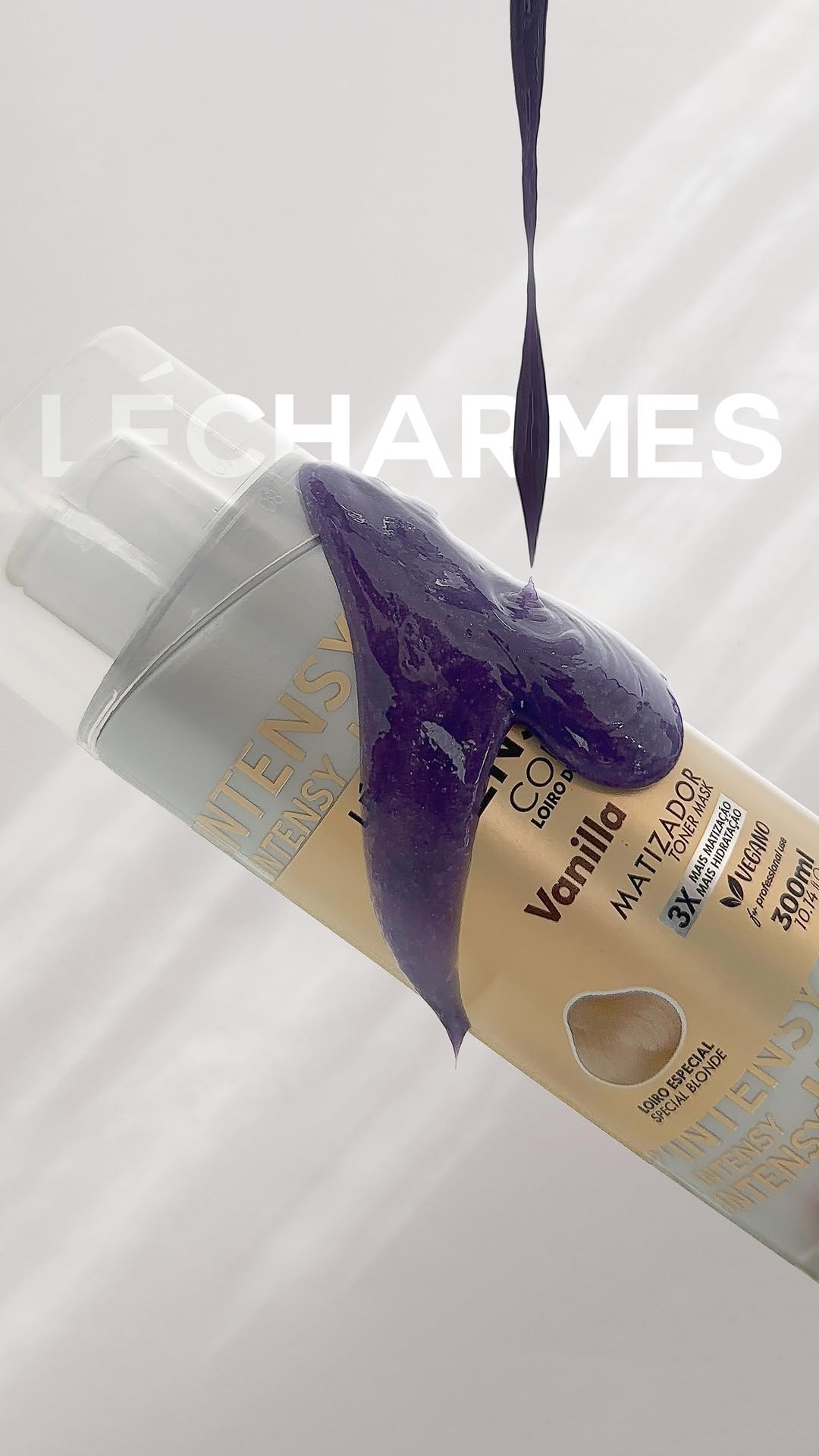 Delicadeza que transforma! ✨
O matizador Vanilla da Lécharmes é perfeito pra quem ama aquele loiro claro, suave e iluminado, com um toque amanteigado que nunca sai de moda 💛
Brilho, neutralização na medida certa e resultado de salão em casa!
⠀
Se você é #LoiroChic, esse é o seu tom!
⠀
#VanillaLécharmes #LoiroPerfeito #MatizadorCerto #CabelosLécharmes