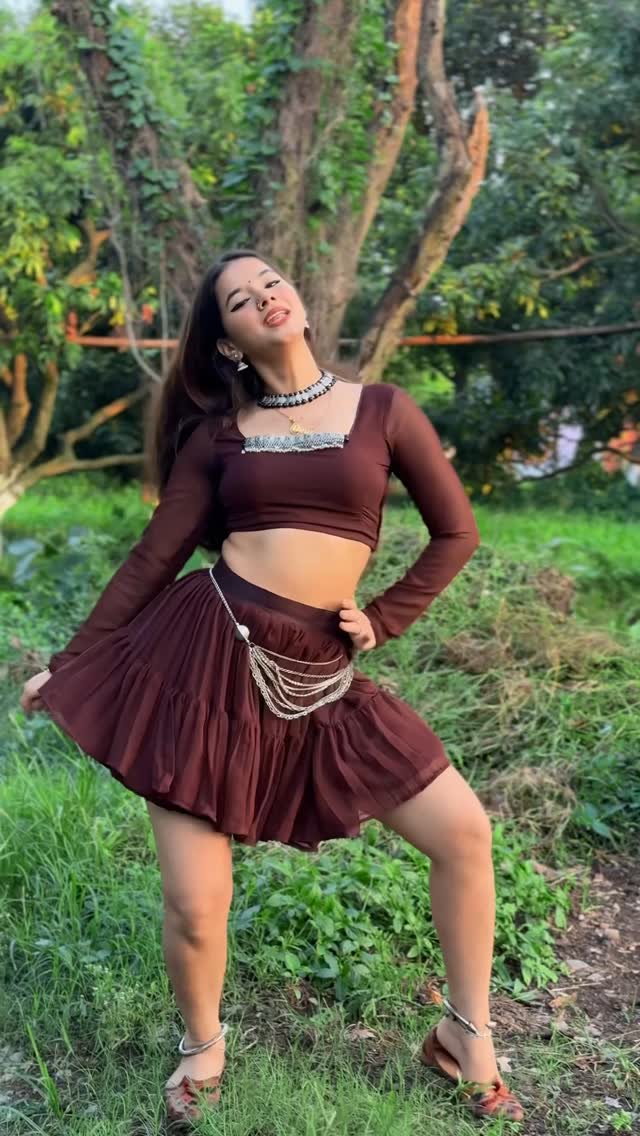 Mera Naam Mary hai ❤️
.
.
.
.
.
.
#trending #virałreels #tanurawat33 #explore #trendingreel #reel #explore #dance
