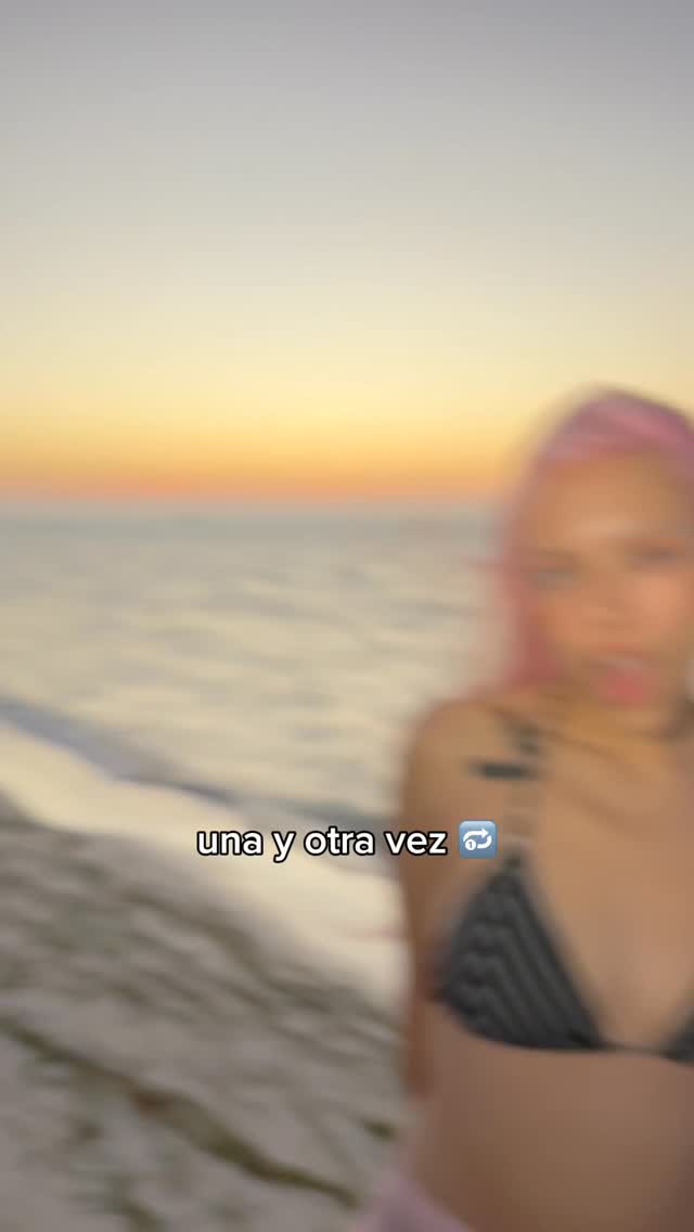 es verano rosa y lo ustedes lo saben 🩷
#playa #summer #verano #pinkhair #cabellorosa #pelorosa #musica #karma #beach #trend
