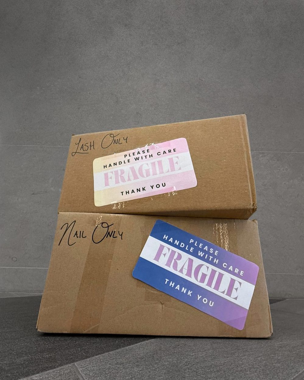 we're packing up📦
#imPRESSlashes #imPRESSnails