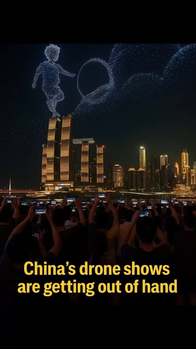 The next big thing. Check out this fabulous #drone show in #china. They surely are heating things up 👏🏻👏🏻👏🏻