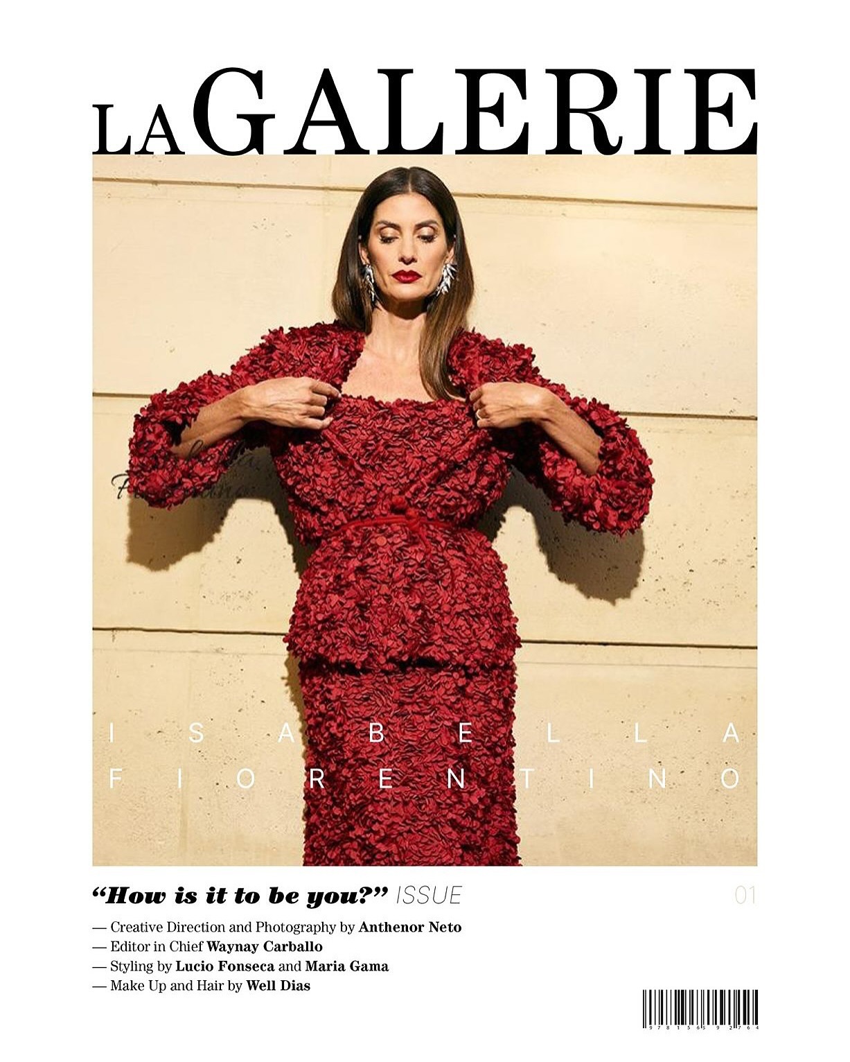 Que linda a capa da La Galerie Magazine (@la_galeriemagazine) que fotografei durante a semana de moda em Paris!
Quero dividir com vocês o resultado desse editorial incrível!
Direção criativa e foto de Anthenor Neto (@anthenorneto)
Edição de moda por Lucio Fonseca (@ludafonseca) e Mari Gama (@marimgama)
Beleza por Well Dias (@welldiasss).
