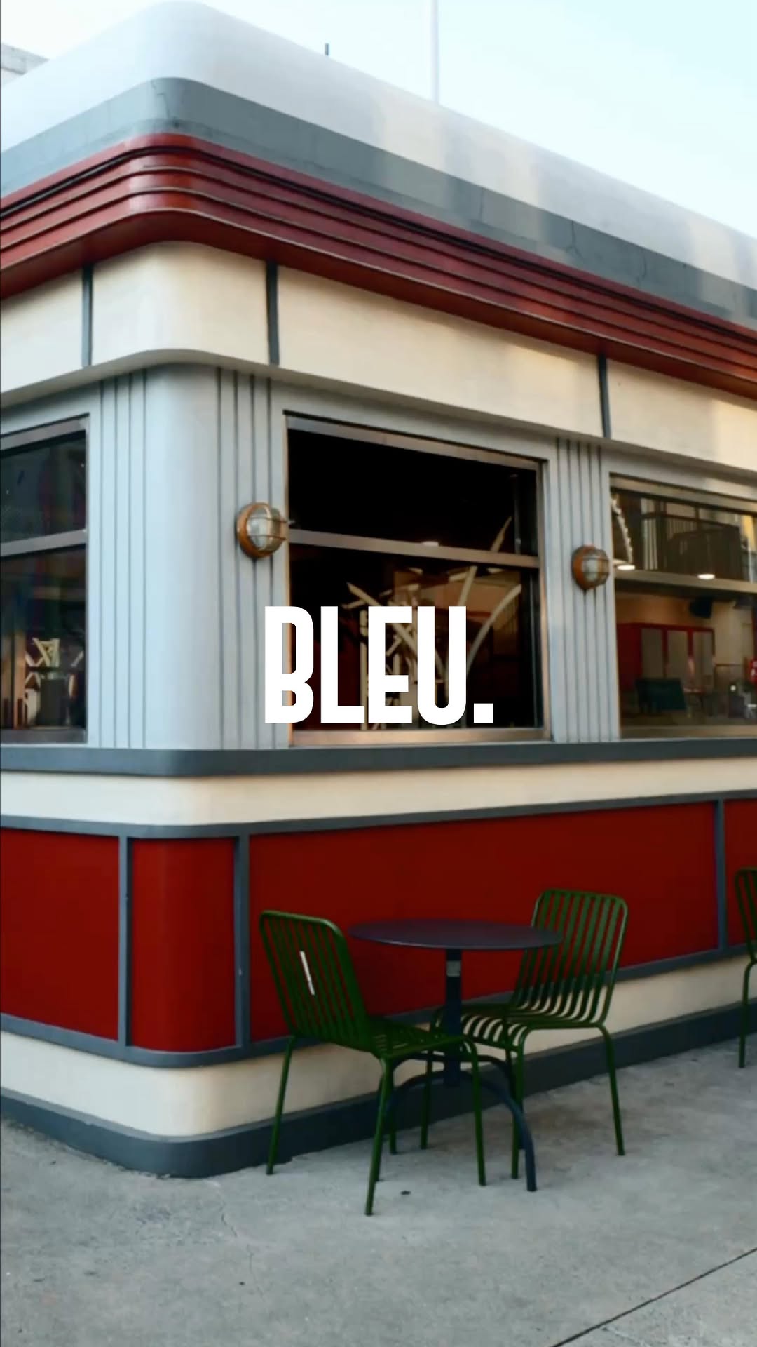 BLEU. has arrived❕Proudly presented together with our Muses: Erika Carlina & Rachel Vennya •
Two bestfriend, Two personalities. Whether your vibe is cool, feminine, or masculine - denim can perfectly match your style identity👖
📂 Launch schedule:
Limited Pre-Order starts 18 July
(Website Exclusive)
Ready Stock:
Batch 1 drops on 1 August
Batch 2 drops on 20 August
(Website, E-Commerce, Offline Stores)
Limited drop - so don't miss your chance!
🔵 Let's paint the town BLEU. 🔵
#GaudiDenim #BLEUbyGaudi