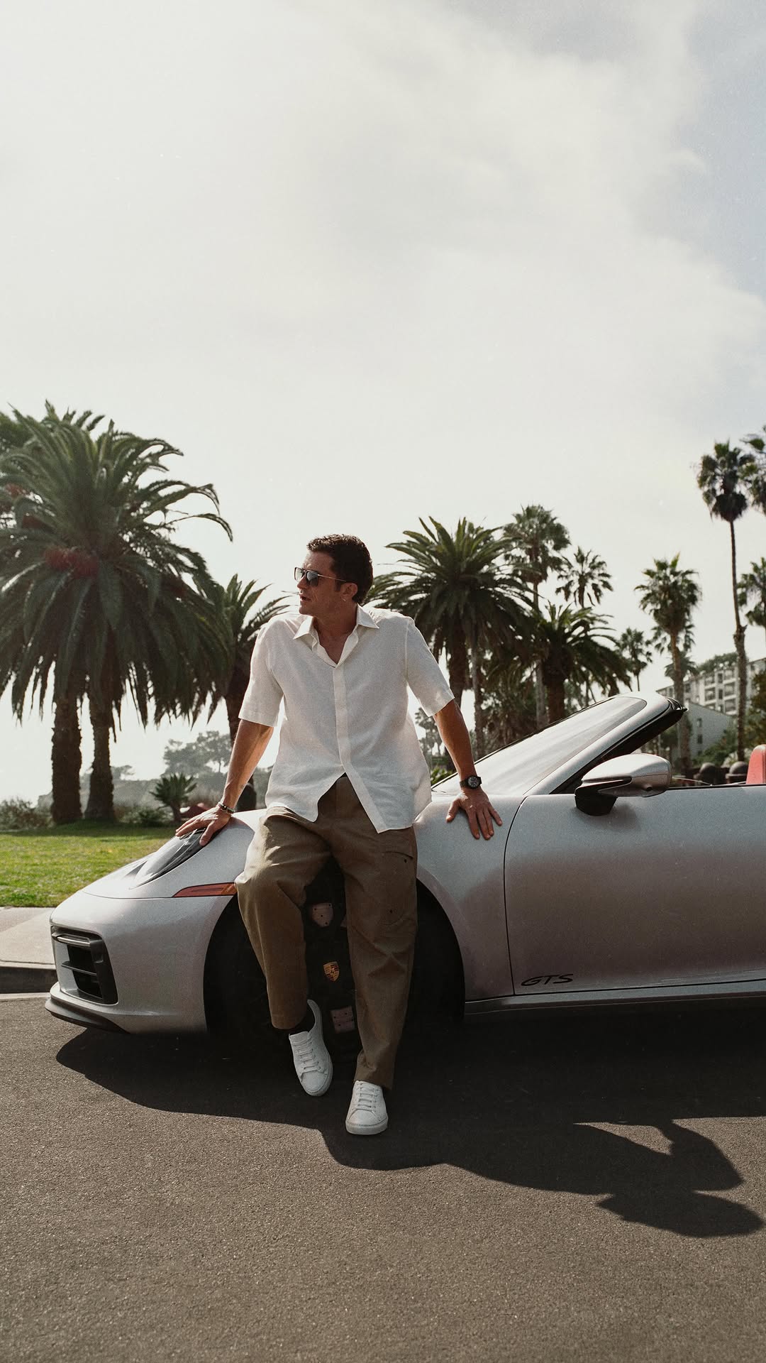 For @OrlandoBloom it’s that feeling. When his dream became reality and his first 911 later turned into a collection. Because for him, there is no substitute.