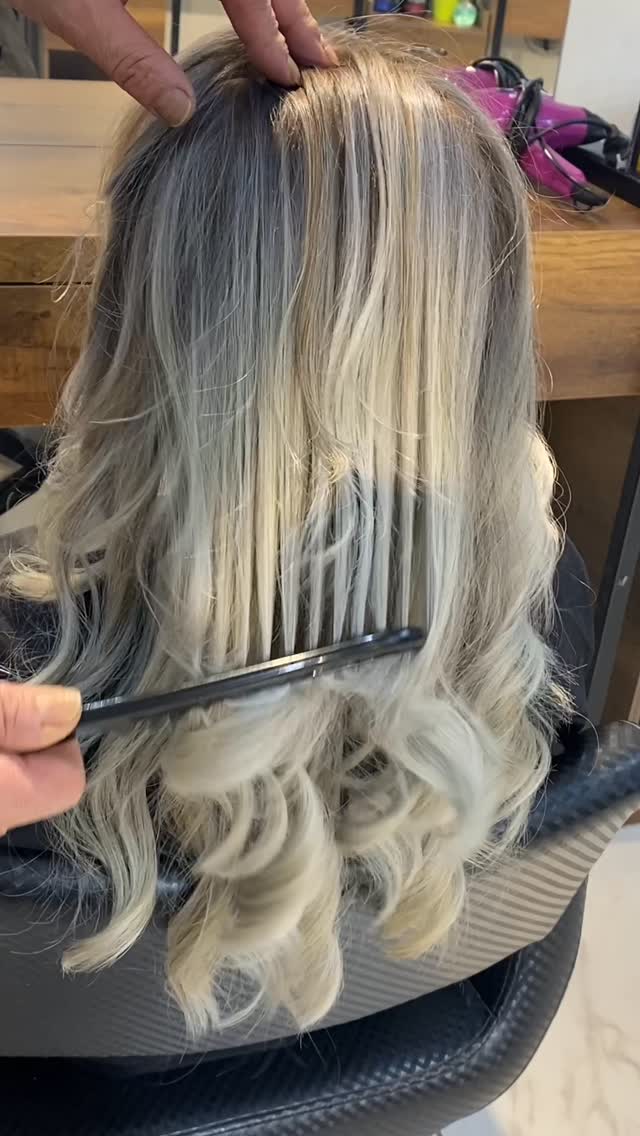 Bu yazın hitleri 🤍
#hairstyles #saç #manicure #kesim #kuaför #afyonkharahisar #parkafyon #afium #yeşilyol #kozmetik #afyonkocetepe #turkiye #kuaförerol #makyaj#Gelinsaçı #Saçkesim #Röfle #somre#omre#gelinsacıafyon#ankarabasakkuaför#adnanserter#gelinsacıankara
