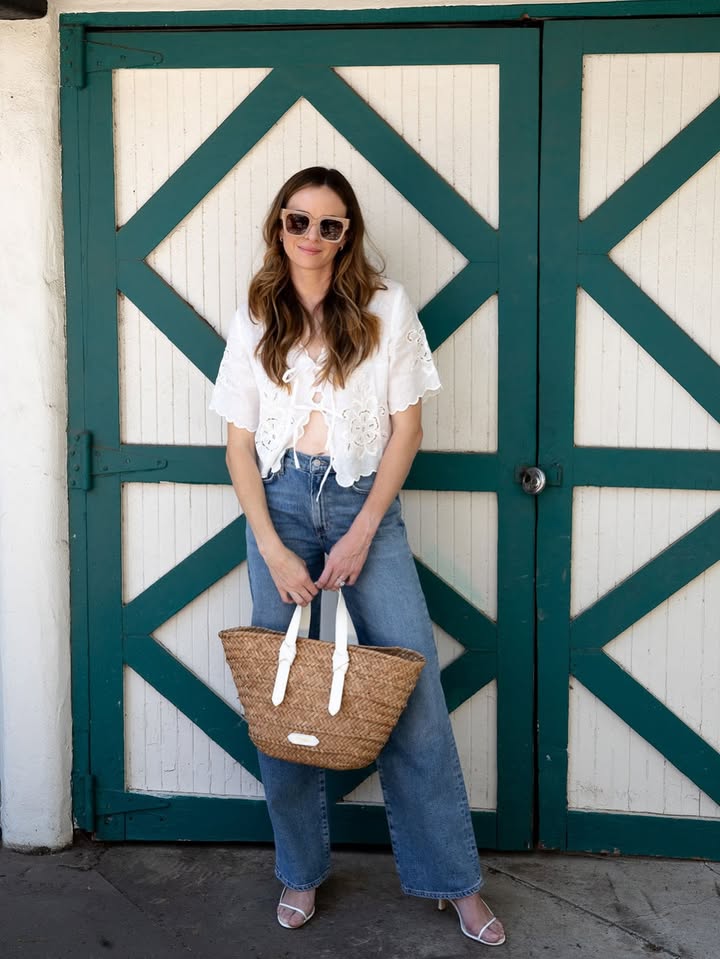 The perfect summer outfit equation: lightweight cotton top, soft light washed denim & a woven tote