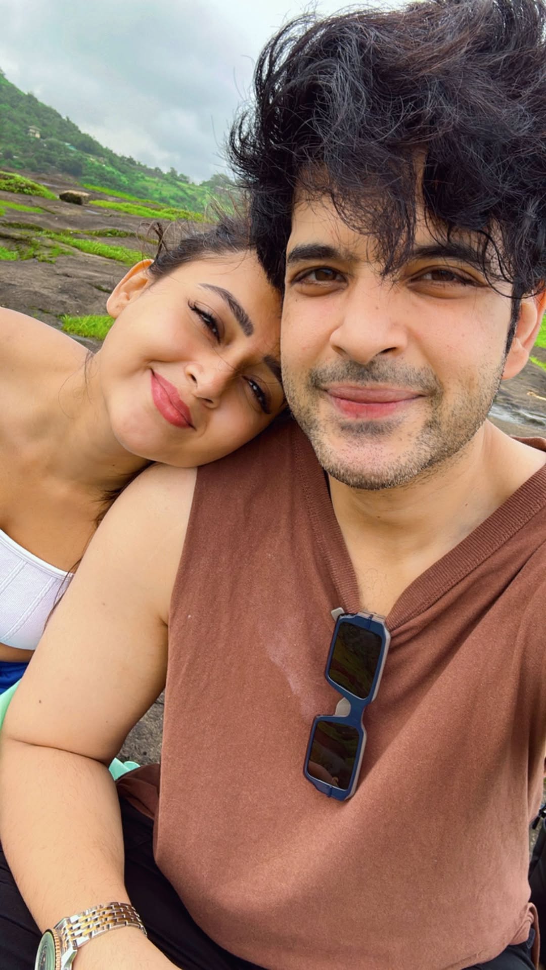 Road trip with meri bhukhi girlfriend: @tejasswiprakash Thank you again @radissonresortandspalonavala for our annual #monsoon ritual
@marquee.lonavala you guys have locked us in clearly!! #lonavala