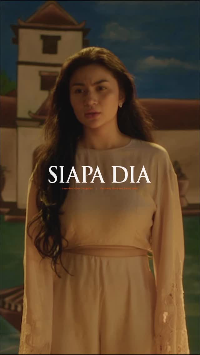 Siapa yang pernah jadi Anna?🤗🥹
SIAPA DIA DI BIOSKOP 2025
#nicholassaputra #layar #filmsiapadia #siapadia #fabisentertainment
#garinnugroho #filmindonesia2025
#amandarawles #rintik #morganoey #samo
#arieltatum #anna #gisellaanastasia #mui
#sinopsissiapadia #faizallubis
