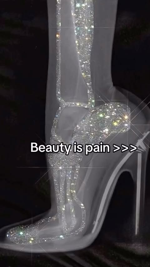 Beauty is pain✨
Follow @girlsglowtips for more✨
.
.
#heels #ysl #gucci #viral #trend #explorepage✨
