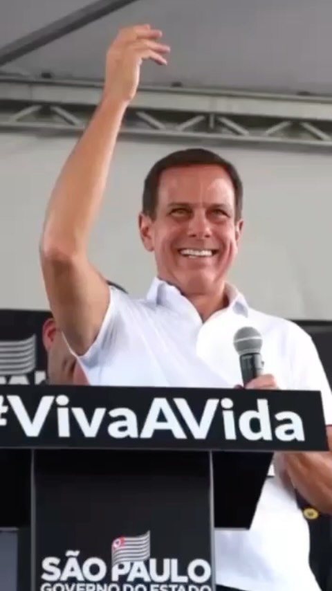 Recordar boas atitudes, faz bem.
À frente do Governo de São Paulo, lutamos pela ciência, pela saúde e pela vida.
Entregamos obras, promovemos um governo liberal, mas dando prioridade às políticas sociais. Bom time e boa gestão.
Serenidade, atitude e coragem. Ontem, hoje e sempre.
