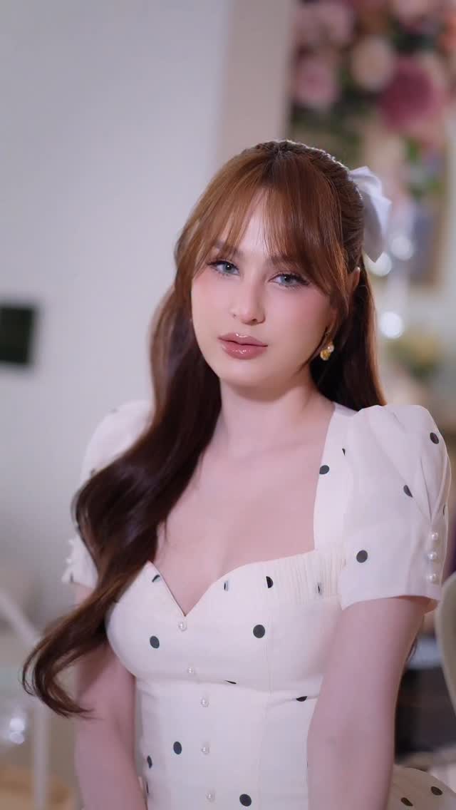 @kwanusa9 ✨
𝙼𝙰𝙺𝙴 𝚄𝙿 @chartmakeup
𝙷𝙰𝙸𝚁 @arika_araki #แฮร์บายเอนิกา