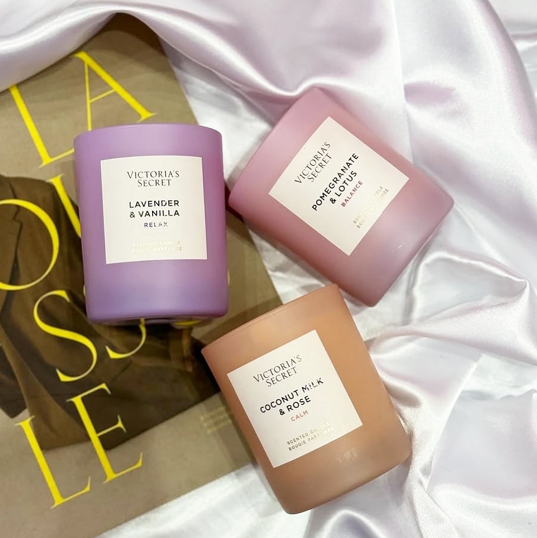 🕯 Victoria’s Secret — Natural Beauty шамлари 🕯
Энг севимли ароматларингиз — энди шам кўринишида 💗
🌸 Coconut Milk & Rose — нозик кокос ва атиргул нотаси, ҳузур бағишлайди.
💜 Lavender & Vanilla — лаванда оромини ваниланинг илиқ бағри билан ҳис этинг.
✨ Уйингиздаги шахсий SPA муҳити учун идеал.
🇺🇸 АҚШдан келган оригинал.
Лимитда! Улгуринг!
📩 Буюртма учун DM га ёзинг
